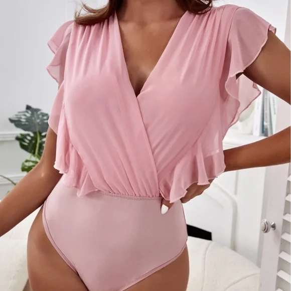 SHEIN Solid Deep V Neck Ruffle Trim Bodysuit NWT - Picture 1 of 3